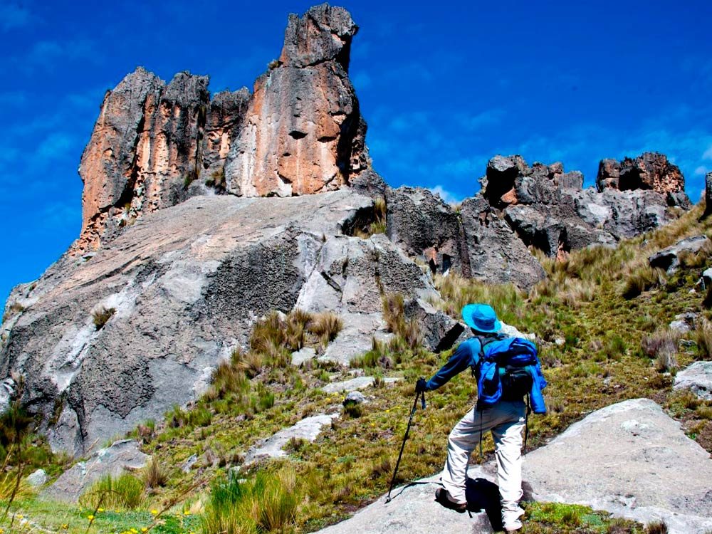 Trekking y escalada en roca